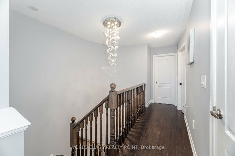 34 Davenfield Circ  Brampton, L6P 4M2 | Image 22