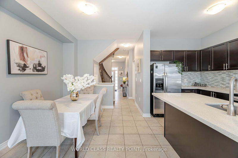 34 Davenfield Circ  Brampton, L6P 4M2 | Image 7