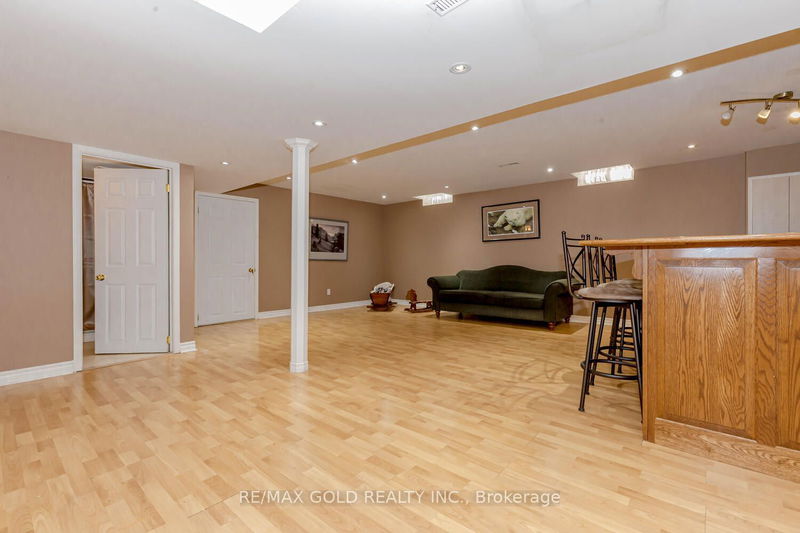 34 Maldives Cres  Brampton, L6P 1L5 | Image 26