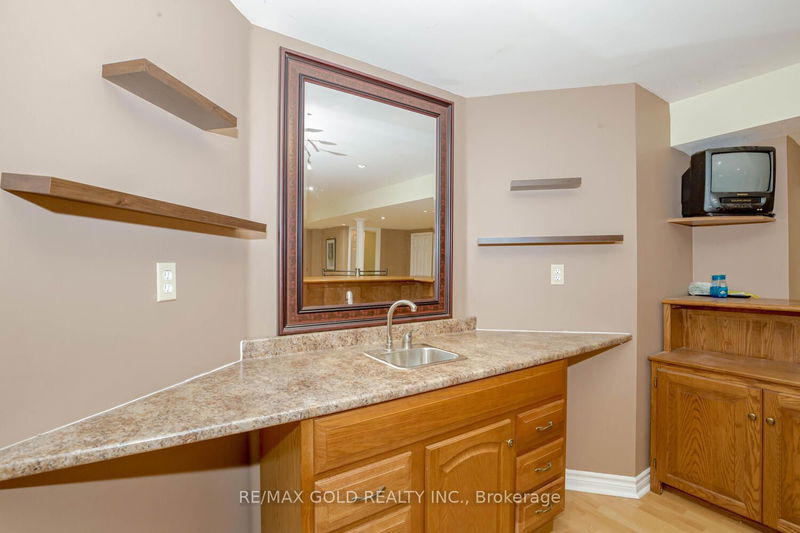 34 Maldives Cres  Brampton, L6P 1L5 | Image 28