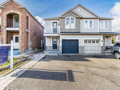 571 Rossellini Dr  Mississauga, L5W 1M5 | Image 1