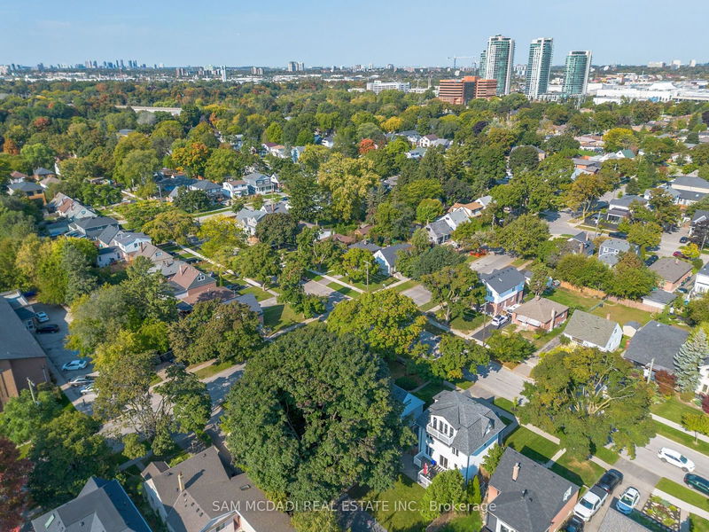 37 Mitcham Dr  Toronto, M8W 2J9 | Image 39