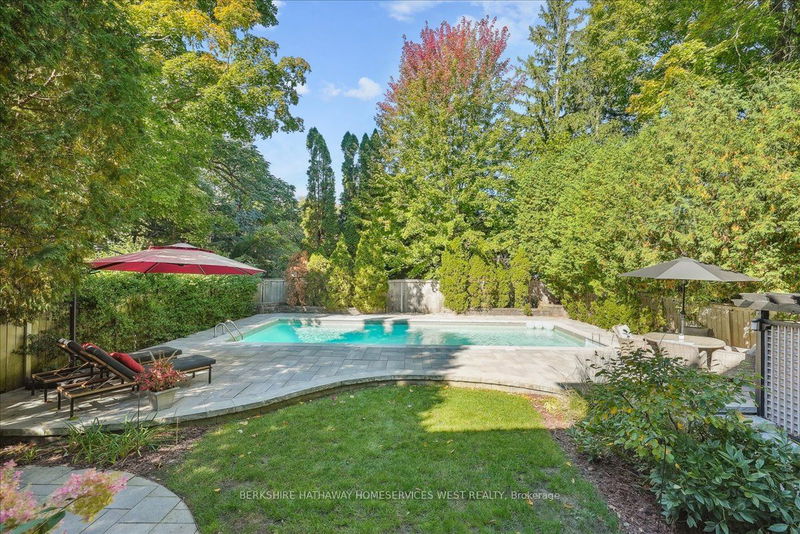 3021 Woodland Park Dr  Burlington, L7N 1K8 | Image 38