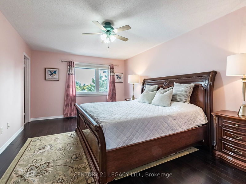 141 Morningmist St  Brampton, L6R 2B6 | Image 17