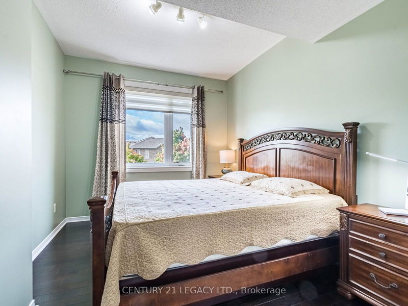 141 Morningmist St  Brampton, L6R 2B6 | Image 24