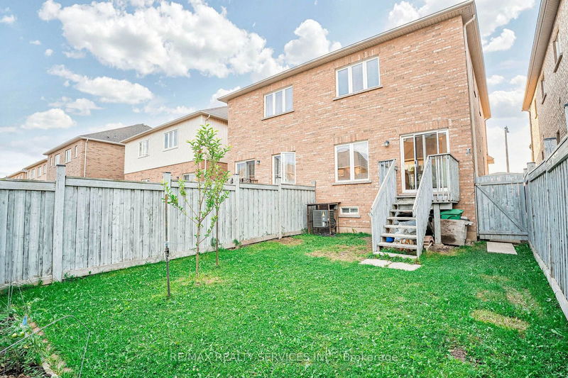 85 Frenchpark Circ  Brampton, L6X 0Y6 | Image 39