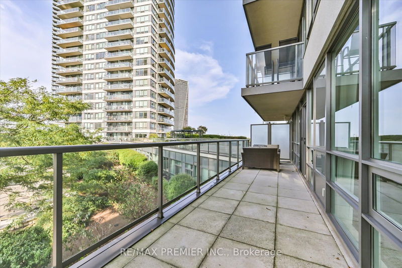  405 - 2240 Lakeshore Blvd W Toronto, M8V 1A5 | Image 20