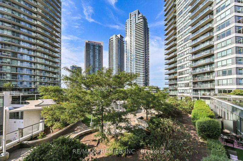  405 - 2240 Lakeshore Blvd W Toronto, M8V 1A5 | Image 22