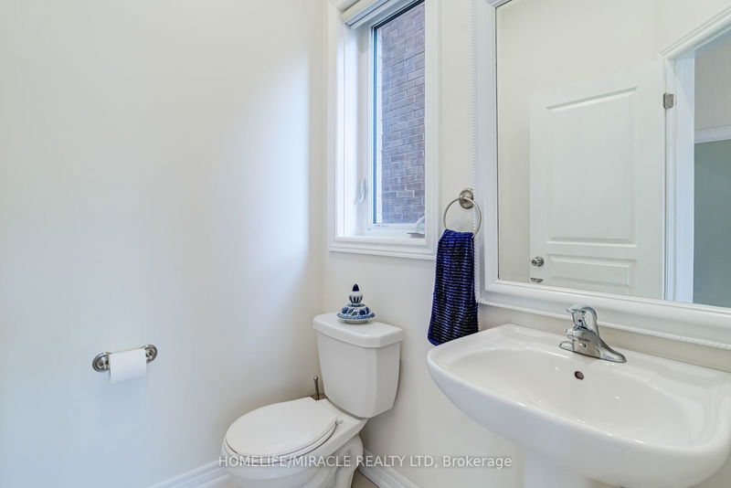 54 O'Connor Cres  Brampton, L7A 5A6 | Image 14