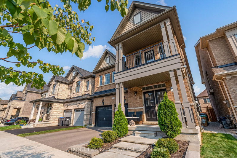 54 O'Connor Cres  Brampton, L7A 5A6 | Image 3