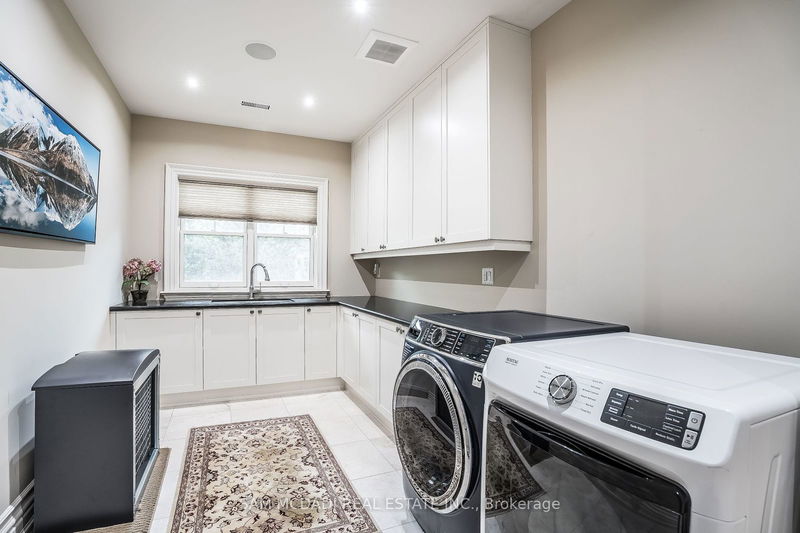 1180 Birchview Dr  Mississauga, L5H 3C8 | Image 29