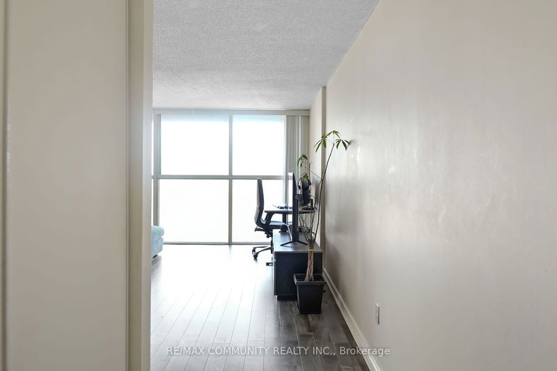  2213 - 4185 Shipp Dr  Mississauga, L4Z 2Y8 | Image 8