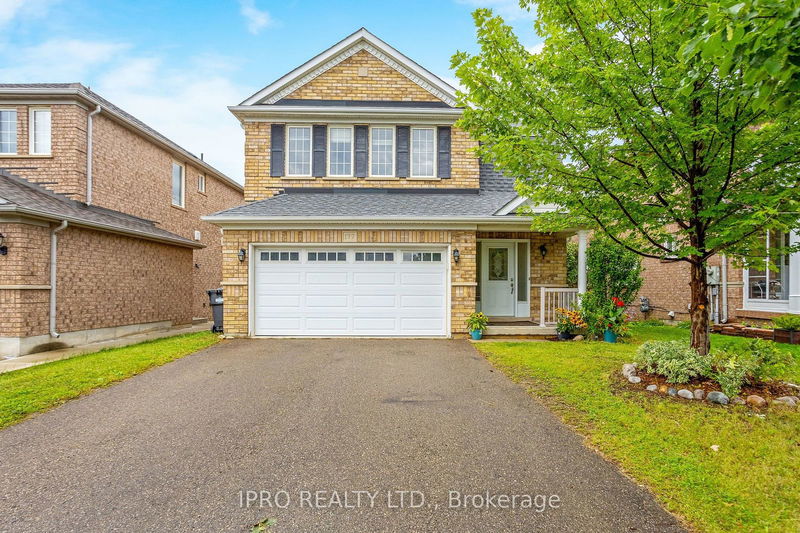 177 Sunny Meadow Blvd  Brampton, L6R 2Z2 | Image 1