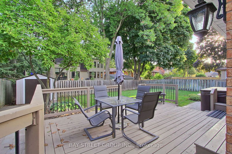 4149 Bridlepath Tr  Mississauga, L5L 3E8 | Image 37