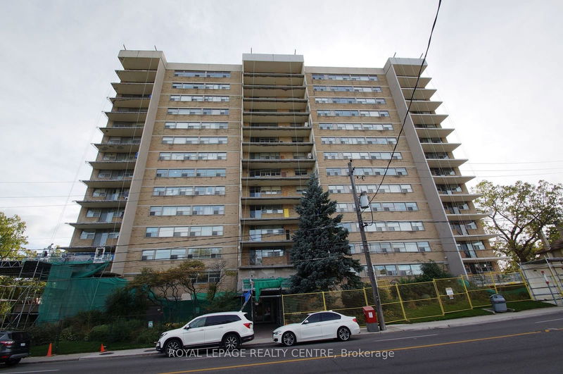  702 - 2130 Weston Rd  Toronto, M9N 3R9 | Image 1