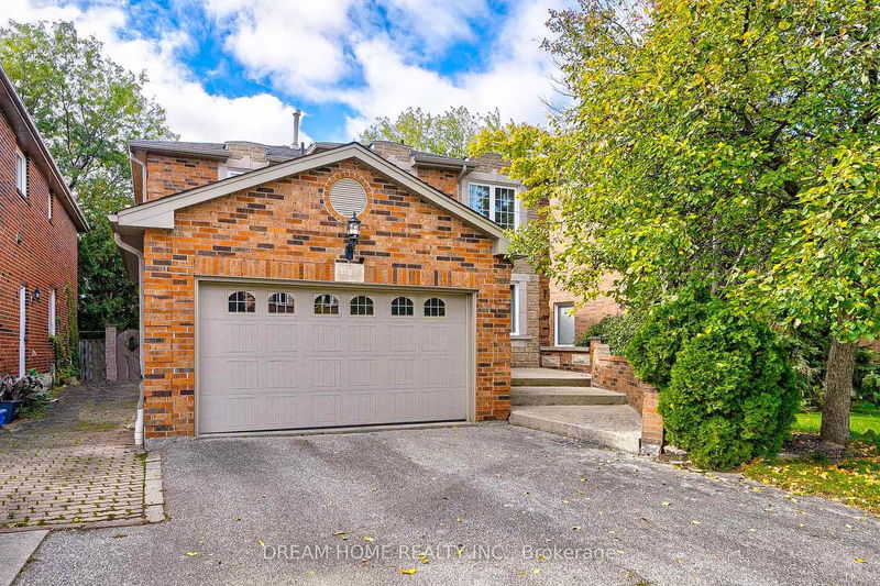 4066 Renfrew Cres  Mississauga, L5L 4J8 | Image 2