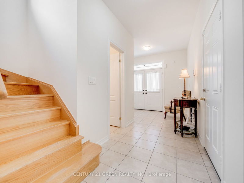 129 Mclaughlin Ave  Milton, L9T 7P5 | Image 3