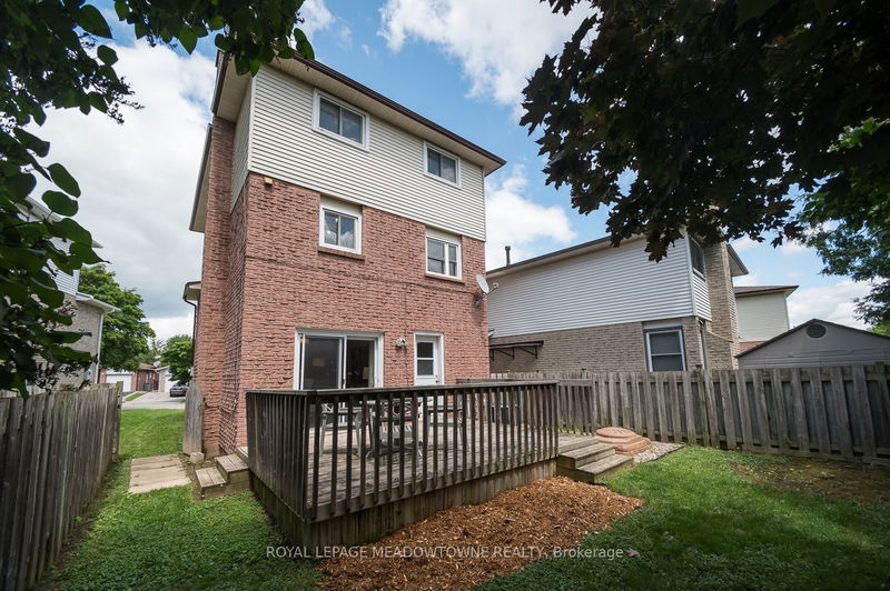 586 Hayward Cres  Milton, L9T 4W7 | Image 38