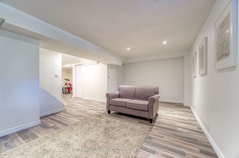 5183 Dryden Ave  Burlington, L7L 6L6 | Image 35