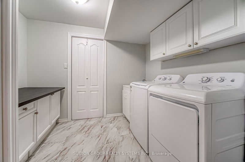 5183 Dryden Ave  Burlington, L7L 6L6 | Image 37