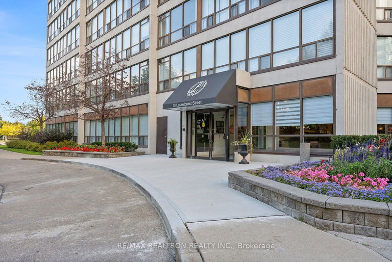  210 - 10 Laurelcrest St  Brampton, L6S 5Y3 | Image 33