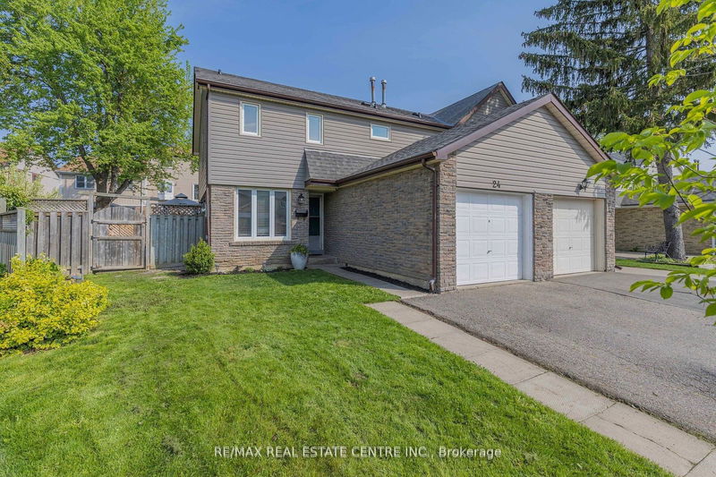 24 Nottawasaga Cres  Brampton, L6Z 1B9 | Image 1