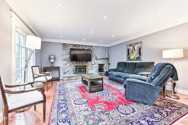 55 Pheasant Lane  Toronto, M9A 1T5 | Image 11