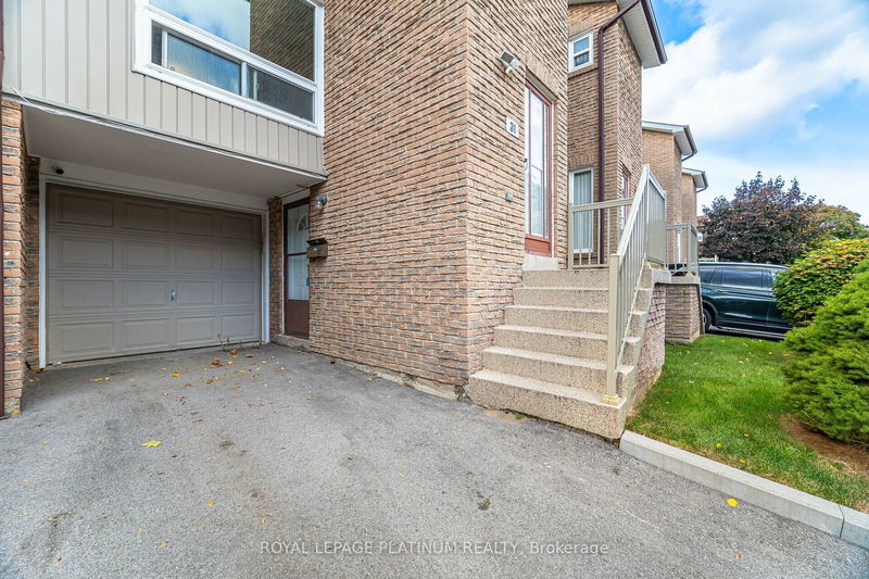  31 - 640 Rathburn Rd E Mississauga, L4Z 1C6 | Image 3