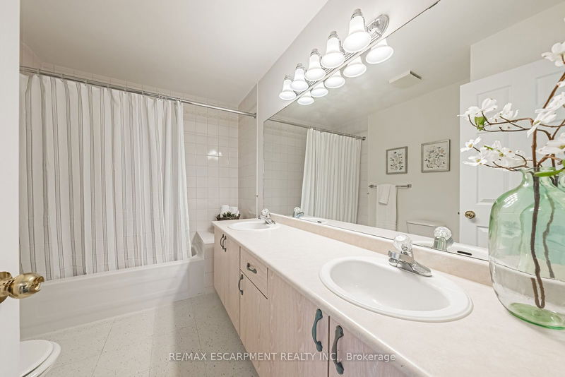  3 - 3333 New St  Burlington, L7N 1N1 | Image 28