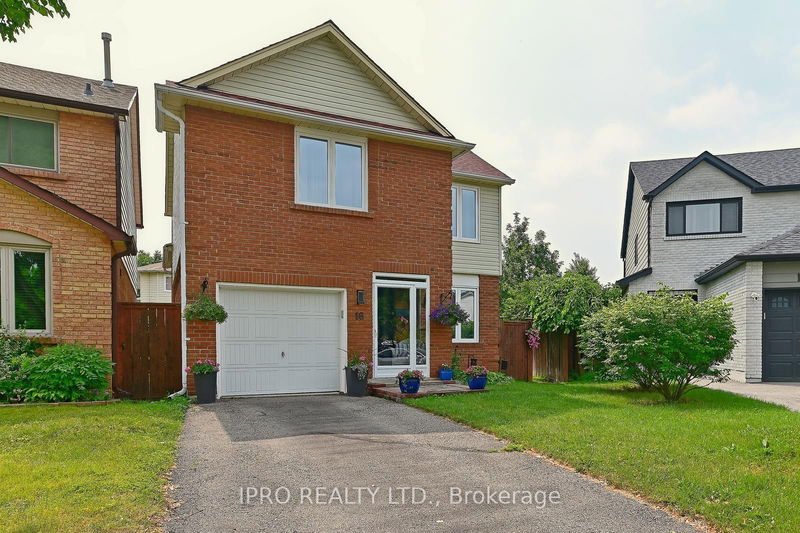 16 Bryant Crt  Brampton, L6X 2T1 | Image 1