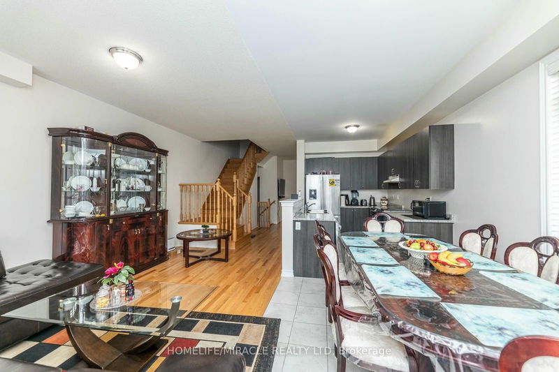 85 Royal Fern Cres  Caledon, L7C 4G9 | Image 12