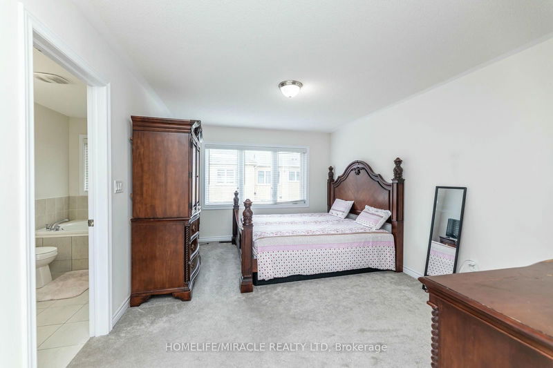 85 Royal Fern Cres  Caledon, L7C 4G9 | Image 16