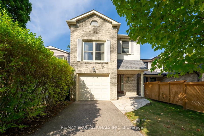 2697 Romark Mews, Mississauga, Ontario (MLS W9398414)