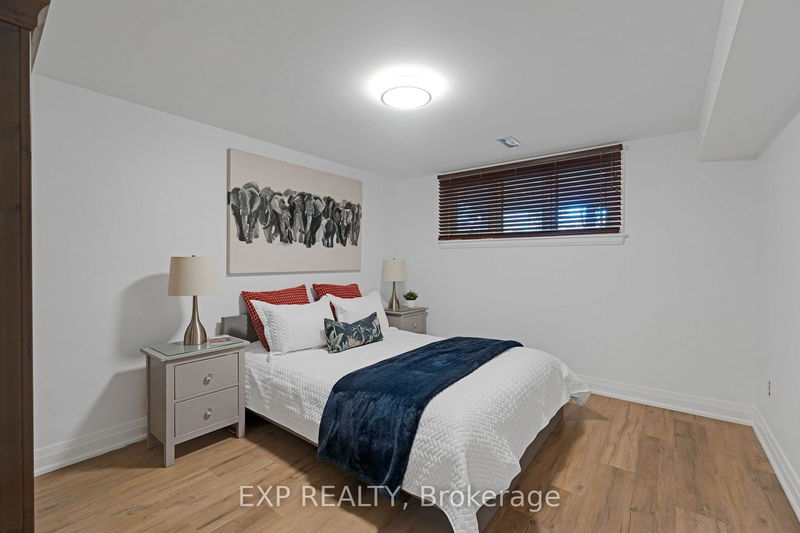 4 Courtsfield Cres  Toronto, M9A 4S9 | Image 30