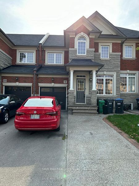 home for lease on 8 Maynada Road