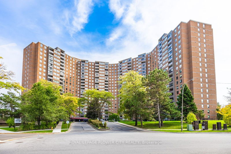  701 - 625 The West Mall Ave  Toronto, M9C 4W9 | Image 1