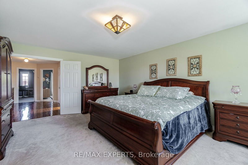 136 Van Scott Dr  Brampton, L7A 1N5 | Image 20