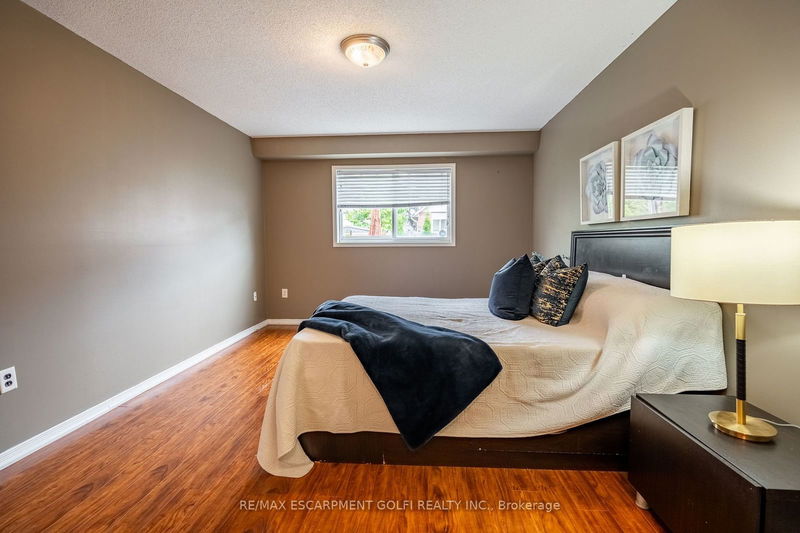 1307 Blanshard Dr  Burlington, L7M 4S3 | Image 17