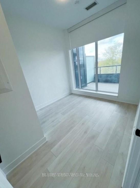 326 - 2485 Taunton Rd, Oakville, L6H 3R8 | Image 3