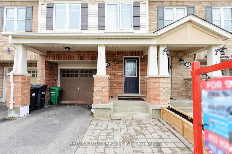 38 Donomore Dr N Brampton, L7A 0S7 | Image 2