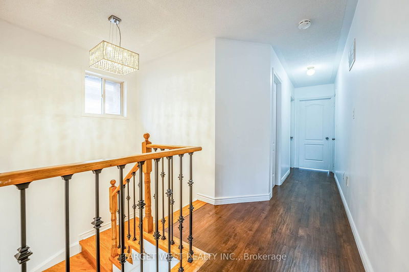 18 Spencer Dr  Brampton, L7A 2A4 | Image 5