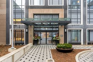  334 - 5 Mabelle Ave  Toronto, M9A 0C8 | Image 2