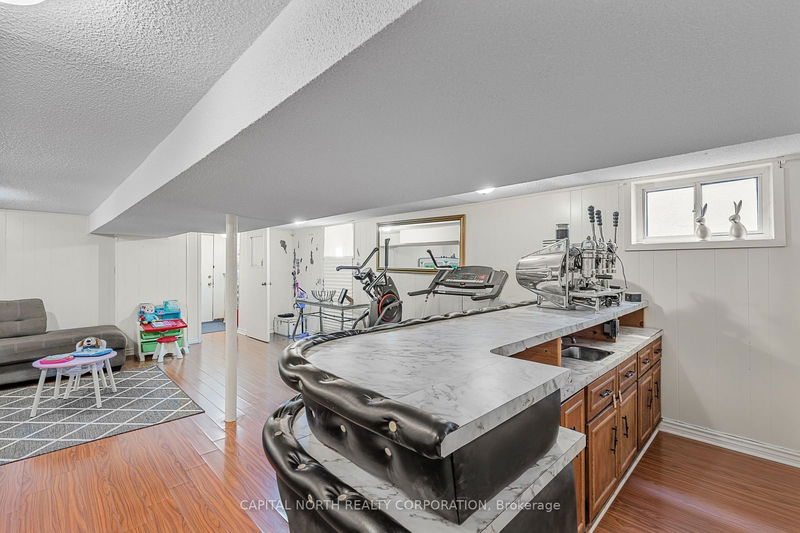 82 Howick Ave  Toronto, M6N 1N1 | Image 32