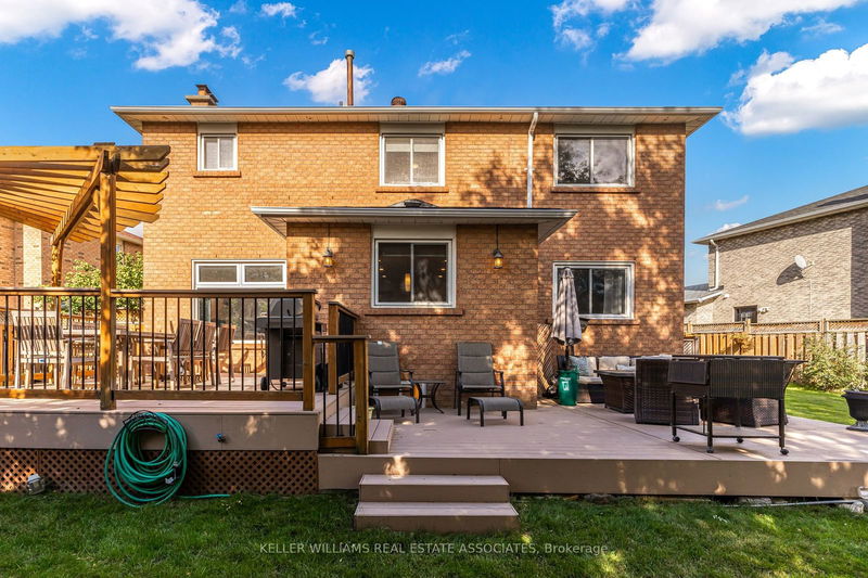 4234 Monteith Crt  Mississauga, L5C 4L1 | Image 36