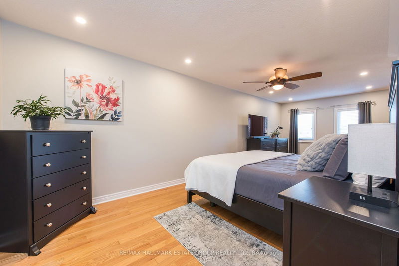 5 Cochrane Ave  Brampton, L6Z 4H8 | Image 16