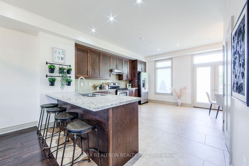 62 Monclova Rd  Toronto, M3M 0A6 | Image 14