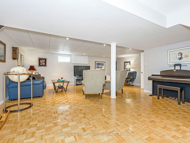 38 Vanguard Dr  Toronto, M9B 5E6 | Image 21