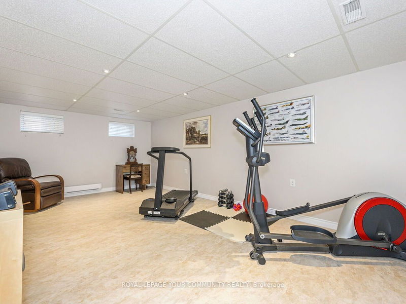 38 Vanguard Dr  Toronto, M9B 5E6 | Image 25