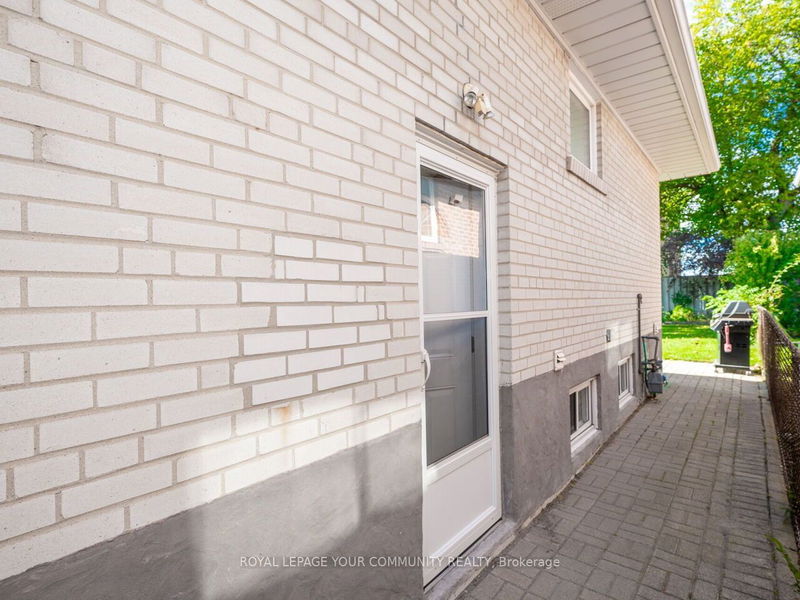 38 Vanguard Dr  Toronto, M9B 5E6 | Image 29