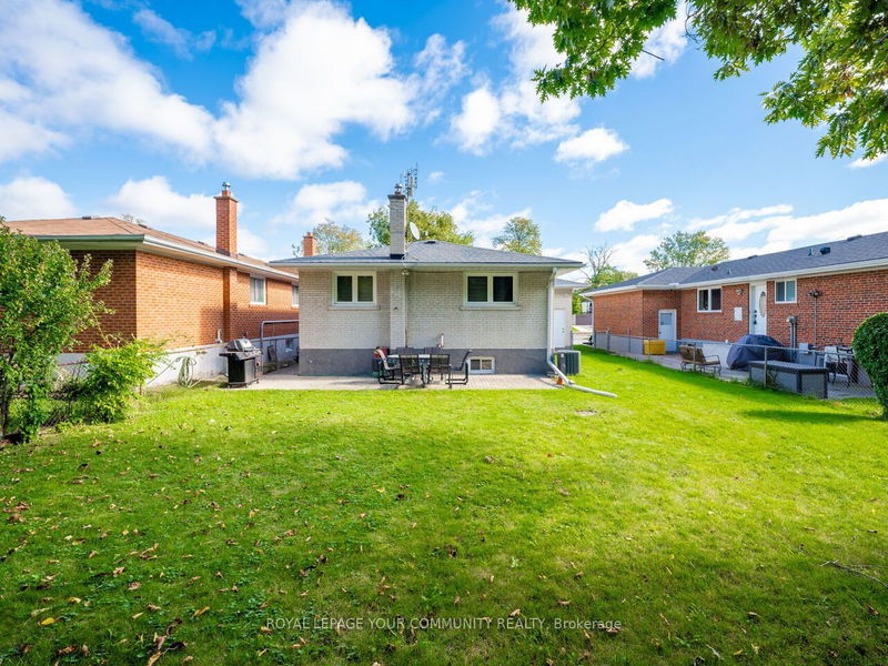 38 Vanguard Dr  Toronto, M9B 5E6 | Image 32